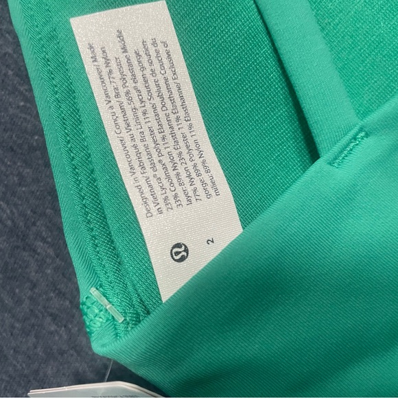 lululemon athletica Intimates & Sleepwear Lululemon Sports Bra Size